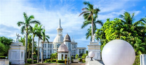 荷间辣月旋转小火锅